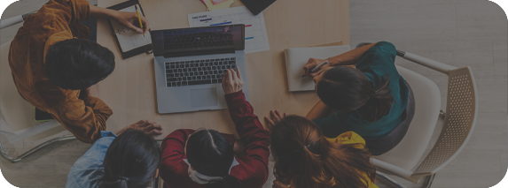 Our Experienced Fabric Market Research Team